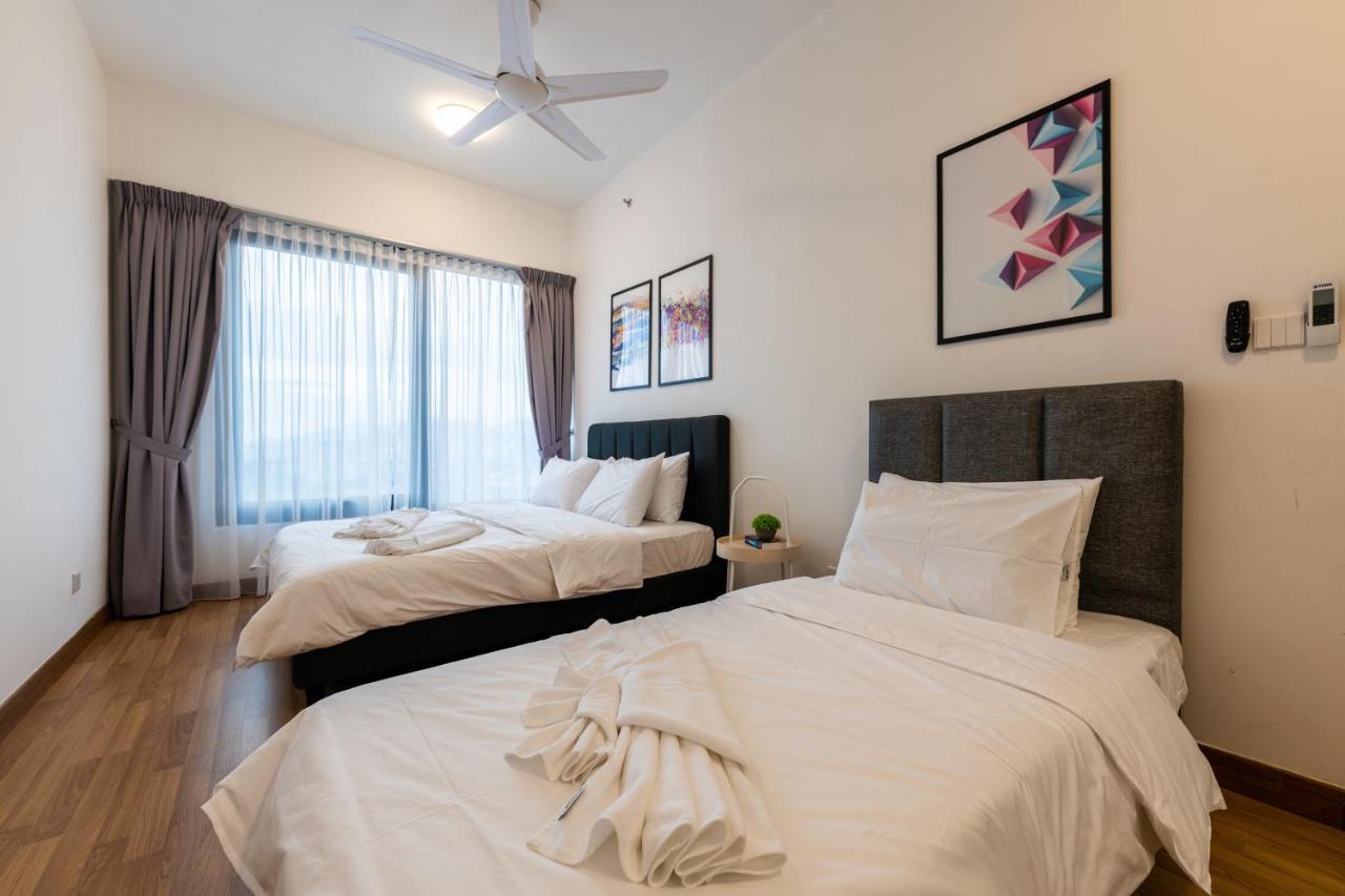 Tropicana 218 Macalister By Simply Penang Apartment George Town