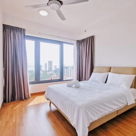 Tropicana 218 Macalister By Simply Penang George Town Exterior photo