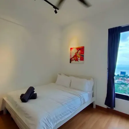 Tropicana 218 Macalister By Simply Penang George Town Exterior photo